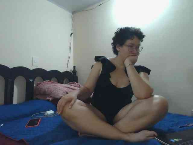 onlyLuxas23 webcam