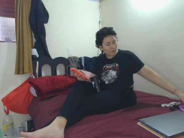 onlyLuxas23 webcam