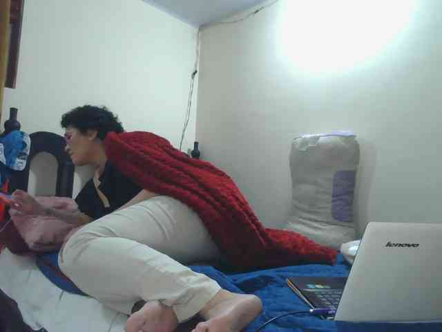 onlyLuxas23 webcam