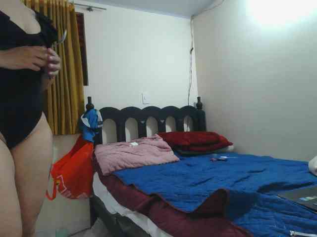 onlyLuxas23 webcam