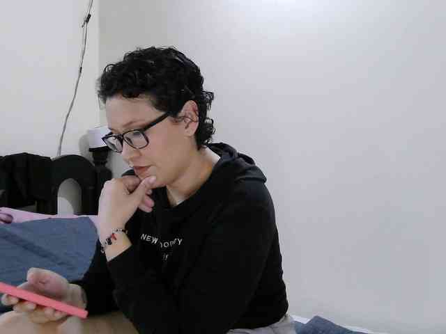 onlyLuxas23 webcam