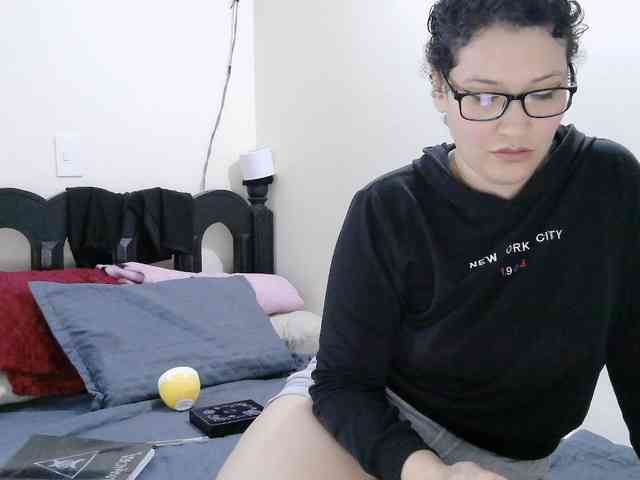 onlyLuxas23 webcam