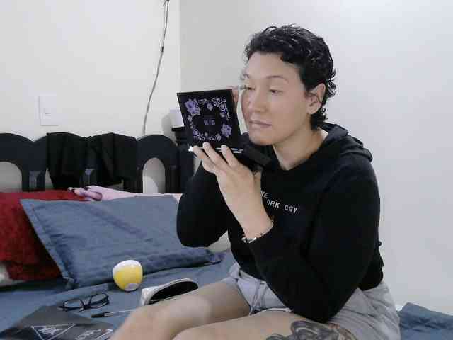 onlyLuxas23 webcam