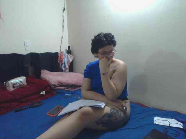 onlyLuxas23 webcam