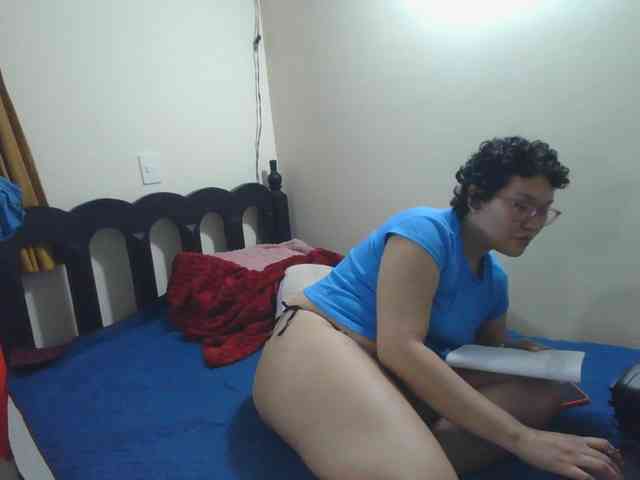 onlyLuxas23 webcam