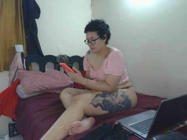 onlyLuxas23 webcam