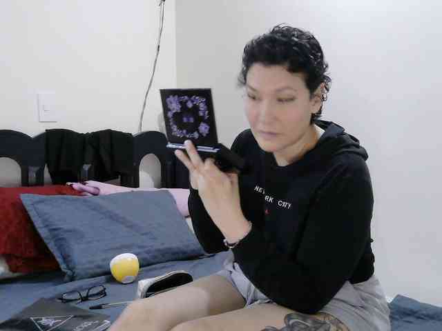 onlyLuxas23 webcam