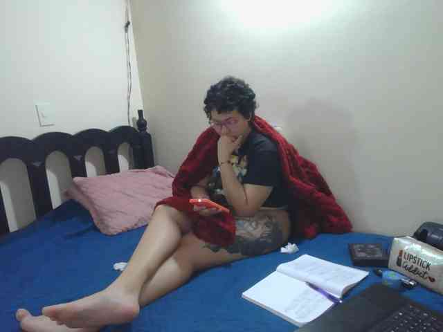 onlyLuxas23 webcam