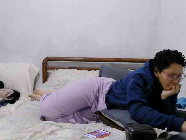 onlyLuxas23 webcam