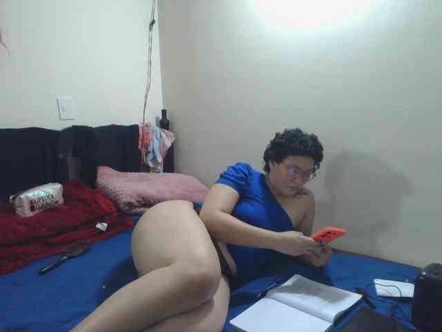 onlyLuxas23 webcam