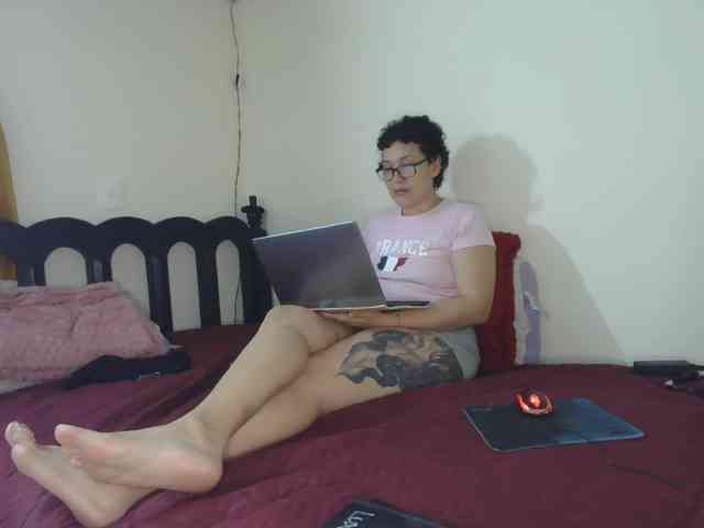 onlyLuxas23 webcam