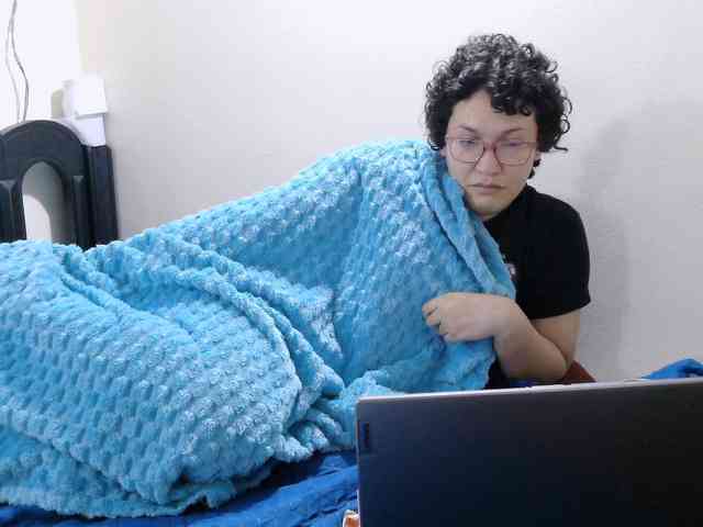 onlyLuxas23 webcam