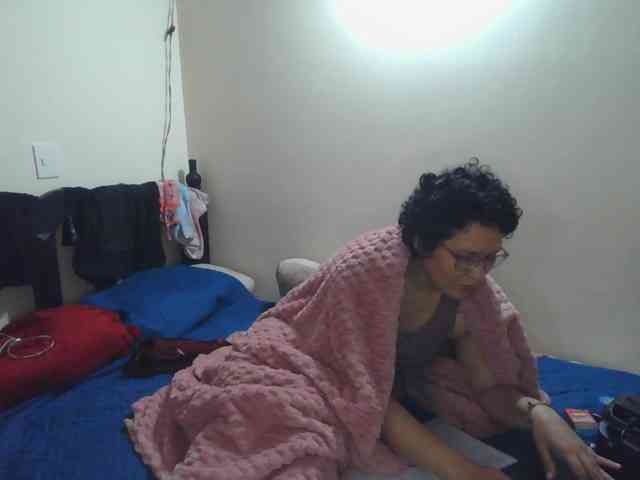 onlyLuxas23 webcam
