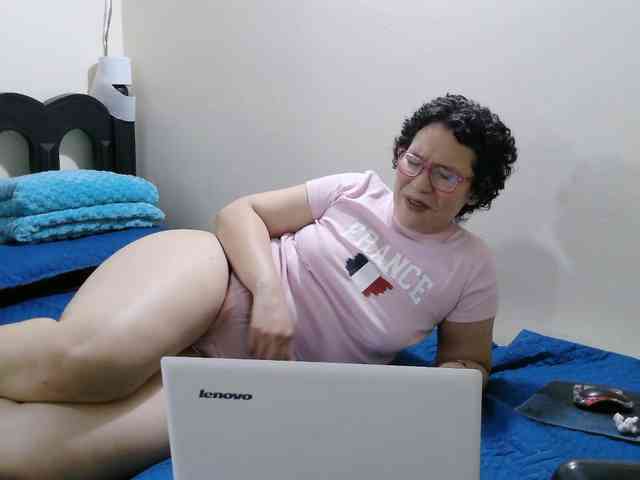 onlyLuxas23 webcam