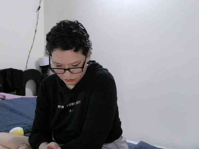 onlyLuxas23 webcam