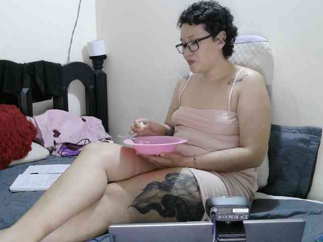 onlyLuxas23 webcam