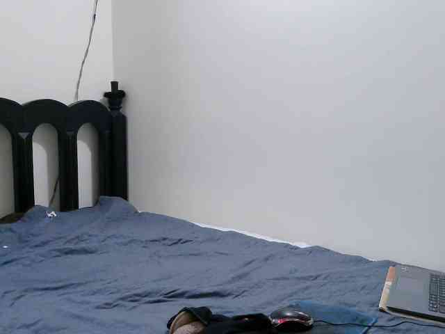 onlyLuxas23 webcam