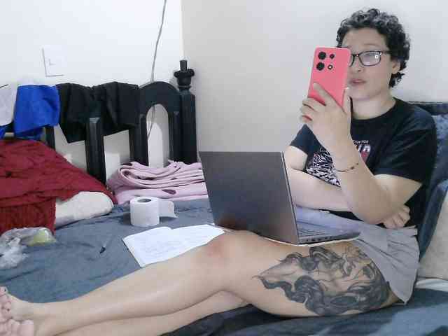 onlyLuxas23 webcam