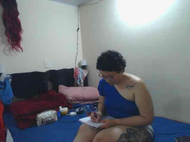 onlyLuxas23 webcam