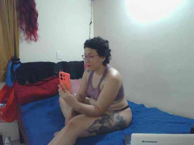 onlyLuxas23 webcam