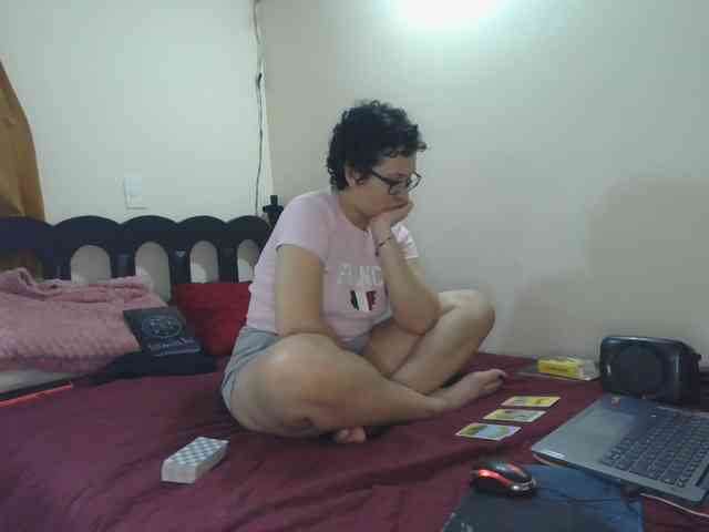 onlyLuxas23 webcam