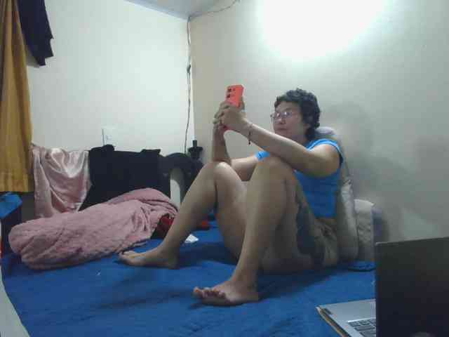 onlyLuxas23 webcam