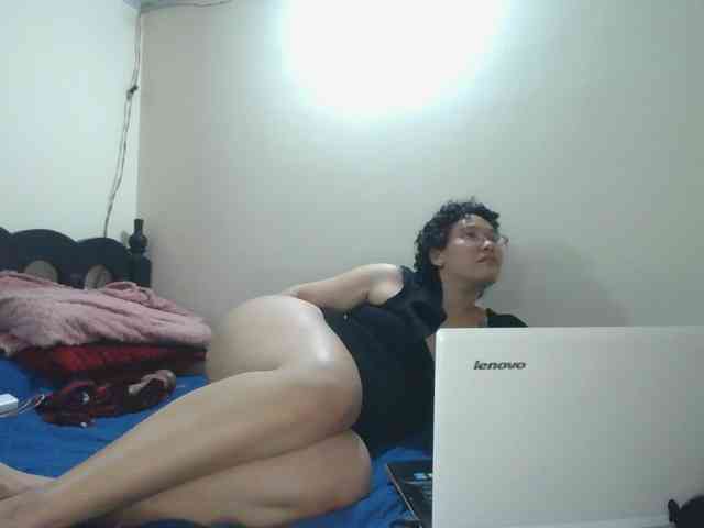 onlyLuxas23 webcam