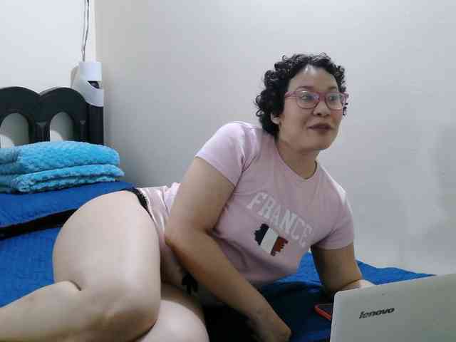 onlyLuxas23 webcam