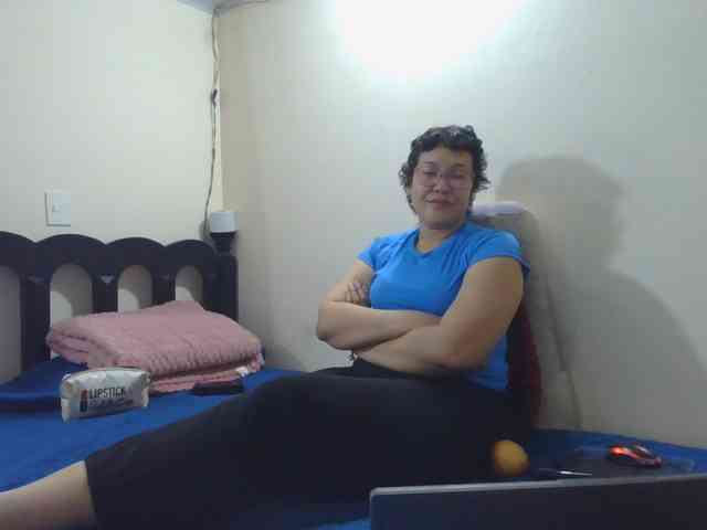 onlyLuxas23 webcam