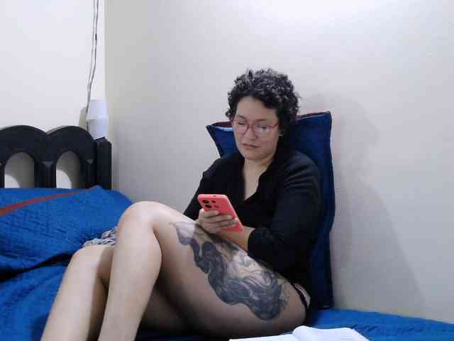 onlyLuxas23 webcam