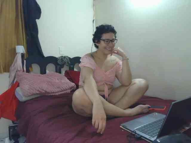 onlyLuxas23 webcam