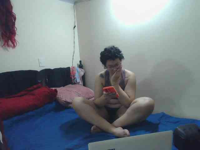 onlyLuxas23 webcam