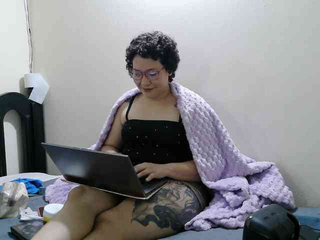 onlyLuxas23 webcam