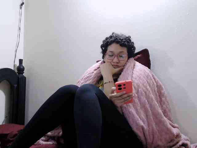 onlyLuxas23 webcam