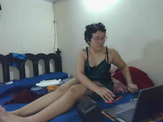 onlyLuxas23 webcam
