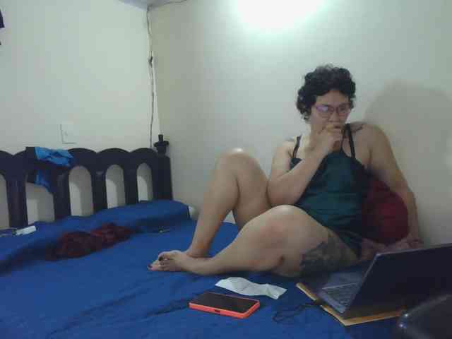 onlyLuxas23 webcam