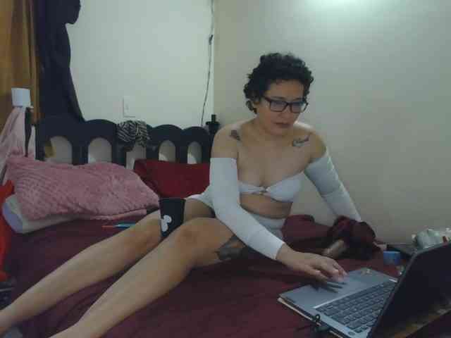 onlyLuxas23 webcam