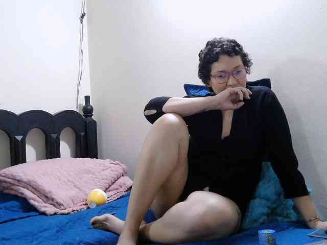 onlyLuxas23 webcam