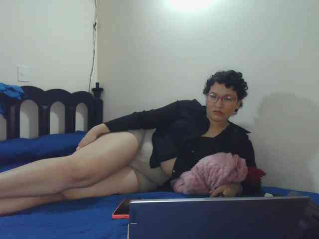 onlyLuxas23 webcam