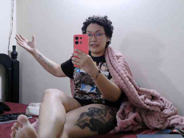 onlyLuxas23 webcam
