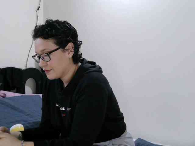 onlyLuxas23 webcam