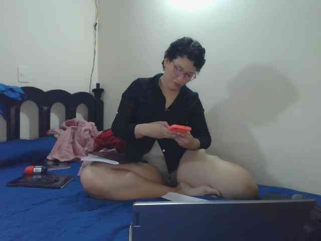 onlyLuxas23 webcam