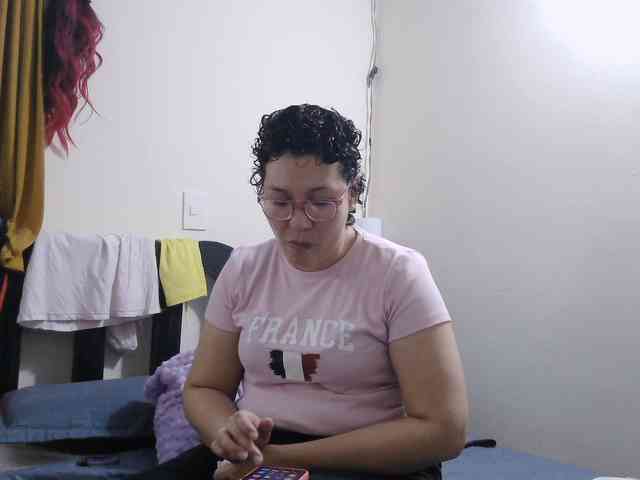 onlyLuxas23 webcam