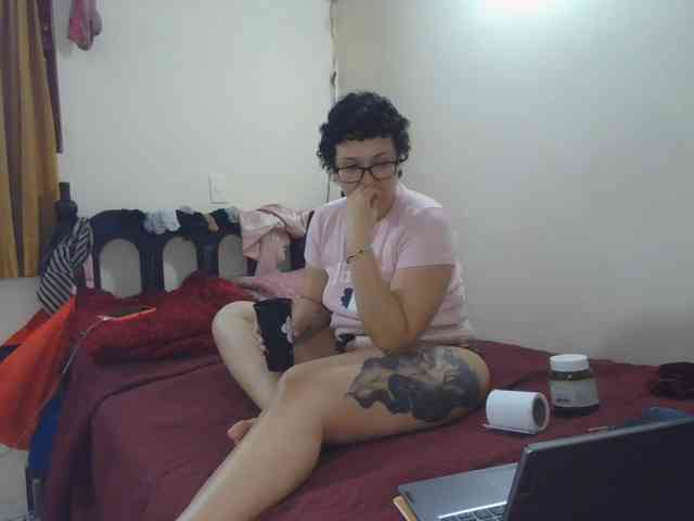 onlyLuxas23 webcam