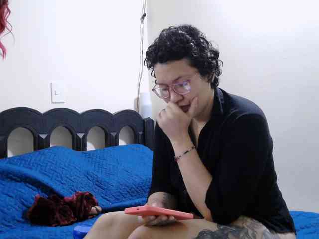 onlyLuxas23 webcam