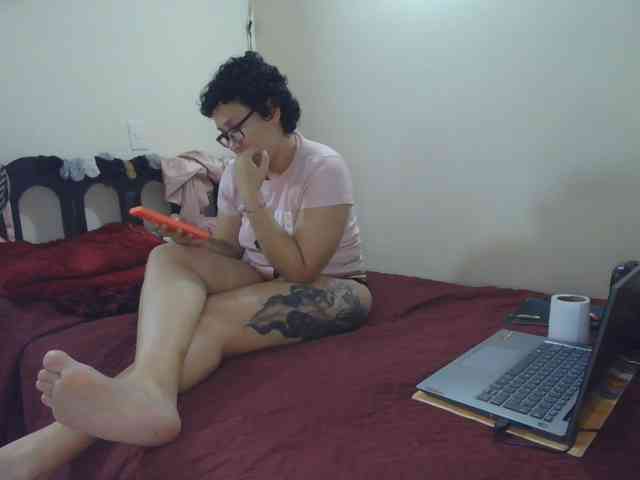 onlyLuxas23 webcam
