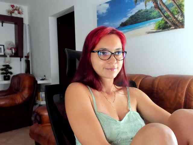 HeavenQueen webcam