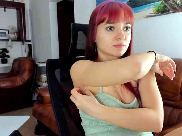 HeavenQueen webcam