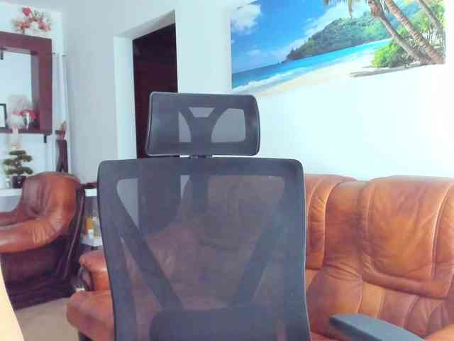 HeavenQueen webcam