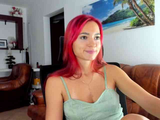 HeavenQueen webcam